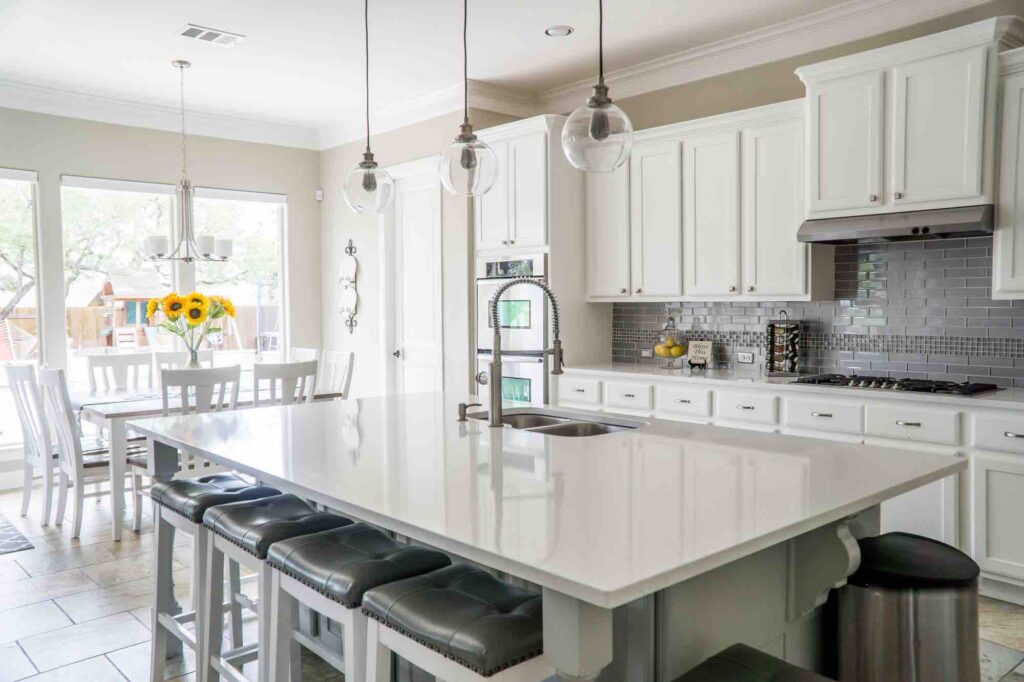 clean kitchen Deep Cleaning Services