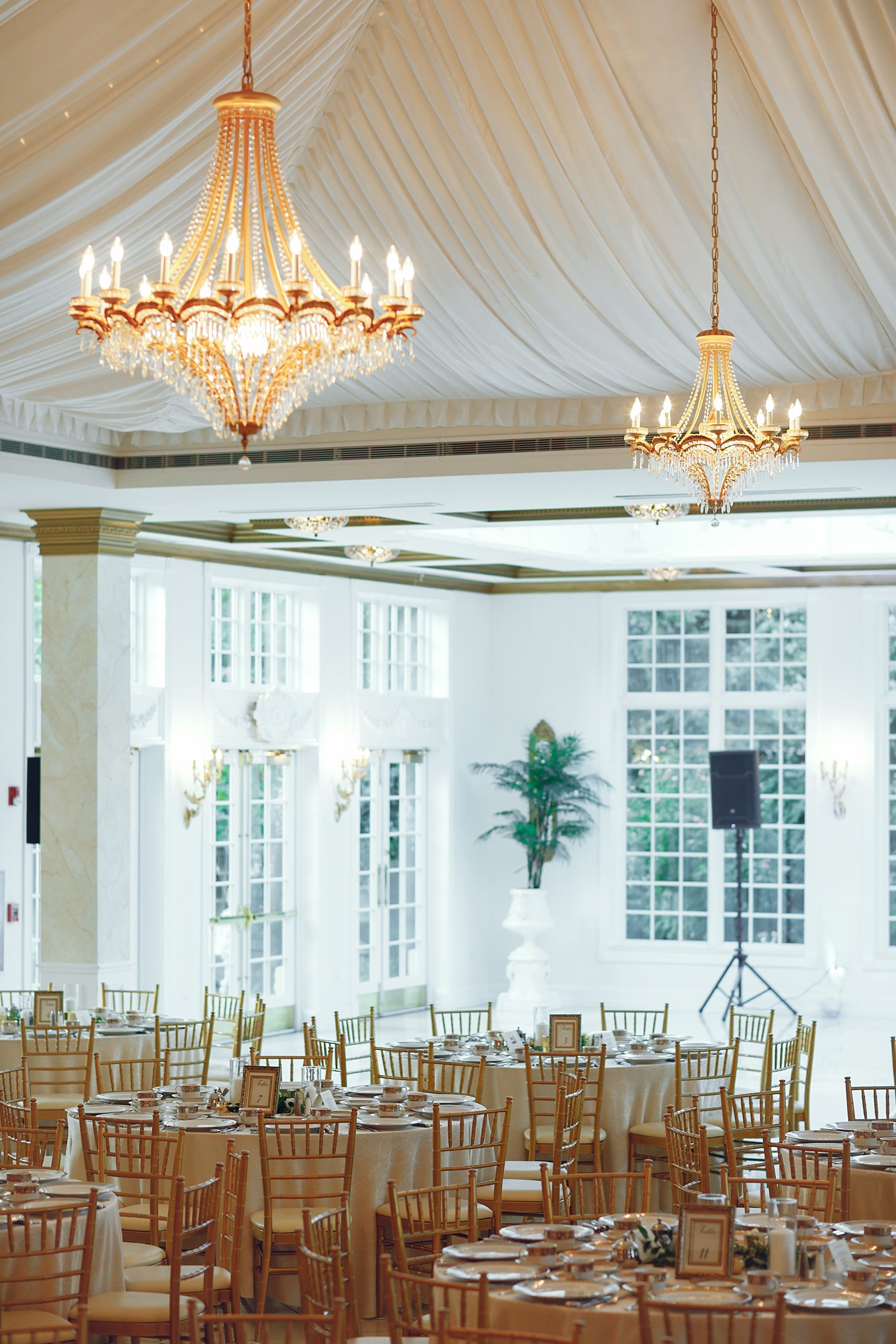 elegant wedding tables 2024 12 06 16 27 31 utc scaled Event Venues and Banquet Halls Cleaning Spotless, shiny, event venue maintained by event venue cleaning services in Louisville, KY