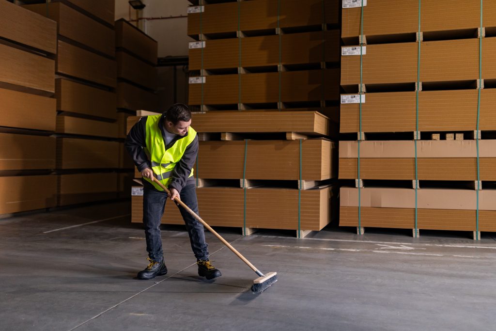 warehouse cleaning service Louisville